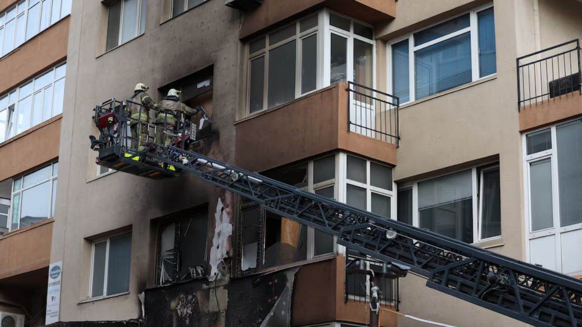 Istanbul Nightclub Fireplace: तुर्किये के इस्तांबुल नाइटक्लब में आग, 29 लोग जिंदा जले, पांच गिरफ्तार