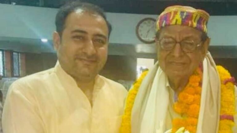 Bhopal Information: भरत आसवानी संभालेंगे साबू की विरासत, अगले चुनाव तक रहेंगे सिंधी पंचायत के कार्यवाहक अध्यक्ष Bhopal Information: भरत आसवानी संभालेंगे साबू की विरासत, अगले चुनाव तक रहेंगे सिंधी पंचायत के कार्यवाहक अध्यक्ष