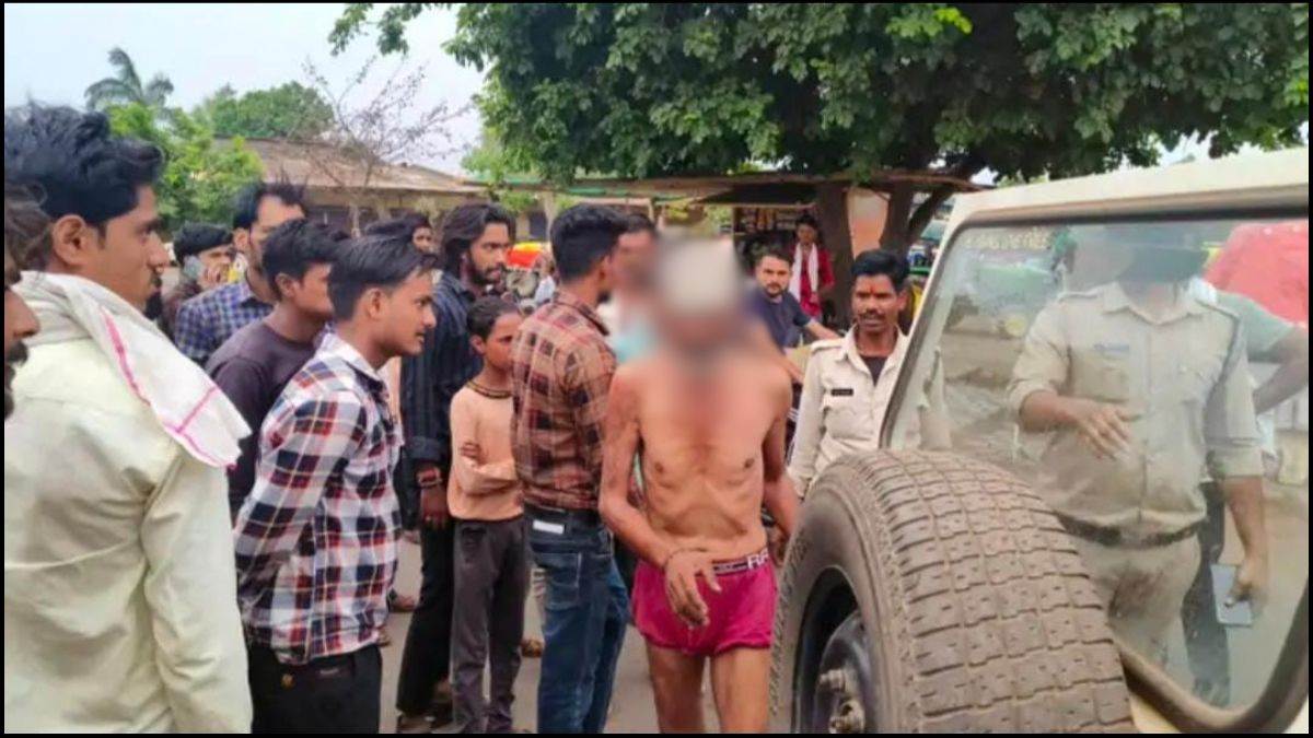 Guna Information: ‘मैं चोर हूं, किसानों की उपज चुराता हूं…’, माथे पर लिखा, फिर अधेड़ को अर्धनग्न कर घुमाया