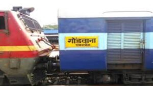 Gwalior Information: नशे में जवान ने ट्रेन की बर्थ को समझ लिया टायलेट और कर दी पेशाब, बोला प्रेशर में छुट गई