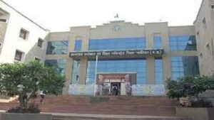 Gwalior Information: सीवर लाइन का मुआवजा लेकर भी काट रहे प्लाट, एक बीघा निजी में सात बीघा बेची