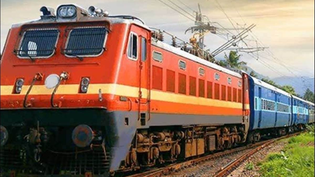 Indian Railways: SECR के इस रूट पर रेलवे ब्‍लॉक खत्म होने से 14 रद ट्रेनें फिर पटरी पर लौटी, रेल यात्रियों को मिली बड़ी राहत