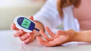 Diabetes Signs: शरीर के ये लक्षण देते हैं डायबिटीज के संकेत, न करें नजरअंदाज, घेर लेंगी गंभीर बीमारियां