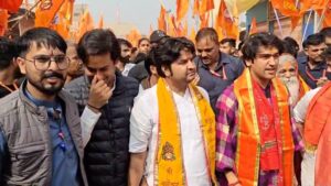 Dhirendra Shastri Padyatra: हिन्दू एकता के संकल्प के साथ धीरेंद्र शास्त्री की पदयात्रा शुरू, देशभर से आए संत हो रहे शामिल