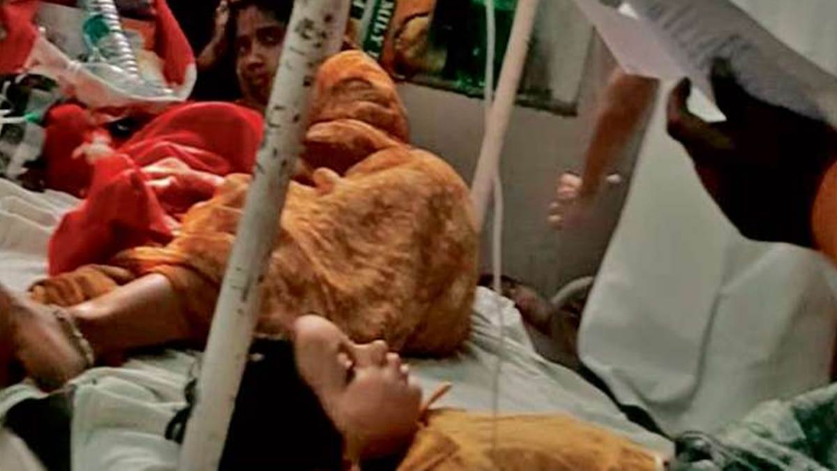 Gwalior : एक पलंग पर दो से तीन मासूम भर्ती, संक्रमण का खतरा