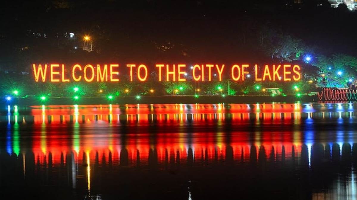 Right now in Bhopal: गुलाब उद्यान में देखें बोनसाई प्रदर्शनी, शहीद भवन में शास्त्रीय संगीत की स्वर-लहरियों से गुलजार होगी शाम