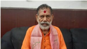 UP राज्यमंत्री मन्नू कोरी के साथ ग्वालियर में बदसलूकी, PSO से मारपीट कर बदमाशों ने छीनी पिस्टल UP राज्यमंत्री मन्नू कोरी के साथ ग्वालियर में बदसलूकी, PSO से मारपीट कर बदमाशों ने छीनी पिस्टल