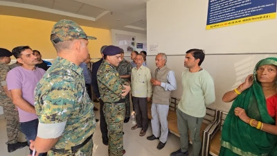 मुख्यमंत्री के निर्देश पर डीजीपी सुधीर सक्सेना गोंदिया के अस्पताल पहुंचे और जवान के परिजनों से मिले, आगामी रणनीति पर की चर्चा