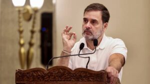 राहुल गांधी बलात्कार पीड़िता के परिवार से मिलने हाथरस पहुंचे नवीनतम अपडेट उत्तर प्रदेश सरकार की घोषणा