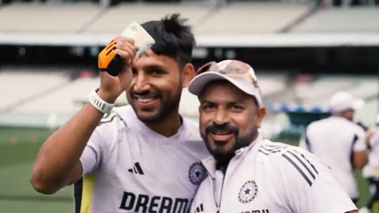 भारतीय टीम | देखें: फील्डिंग कोच टी दिलीप ने खिलाड़ियों के बीच फ्लोइंग कॉम्पिटिशन में 300 डॉलर का इनाम रखा; देखें मारी बाजी