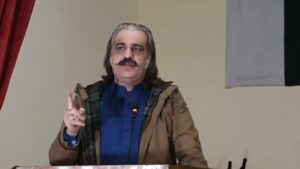 पाकिस्तान खैबर पख्तूनख्वा ने पूर्व प्रधानमंत्री इमरान खान से शांति की वकालत बंद करने का आग्रह किया | इमरान खान ने दी आंदोलन को चेतावनी! ये नेता बोले