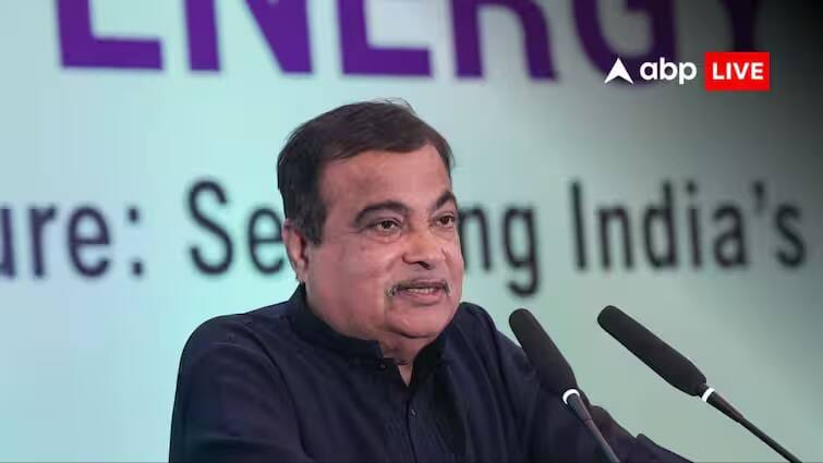 नितिन गडकरी ने कहा कि लिव इन रिलेशनशिप और समलैंगिक विवाह समाज के नियमों के खिलाफ हैं