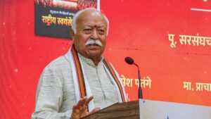 आरएसएस प्रमुख मोहन भागवत का कहना है कि धर्म की गलत व्याख्या और आधा ज्ञान अधर्म बन जाता है