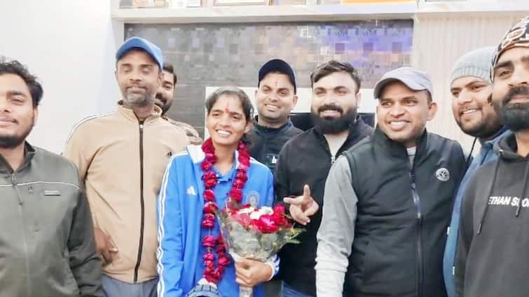 आईसीसी अंडर 19 महिला टी20 विश्व कप 2025 के लिए फिरोजाबाद की सोनम यादव का भारतीय क्रिकेट टीम में चयन