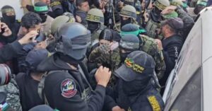 हमास ने 7 इजरायली नागरिकों सहित 7 बंधकों को जारी किया, बेंजामिन नेतन्याहू ने वीडियो सामने आने के बाद यह मांग बढ़ाई