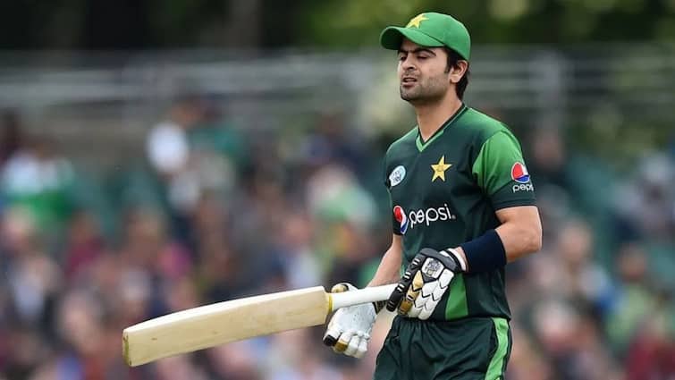 अहमद शहजाद चौंकाने वाला दावा है कि सुंदर और अच्छी लग रही है मेरे करियर में परेशानी का कारण बना है नवीनतम खेल समाचार समाचार