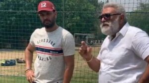 युवराज सिंह के पिता योगराज सिंह ने खुलासा किया कि लड़कियां उन्हें क्यों फॉलो करती थीं, यहां जानें नवीनतम खेल समाचार