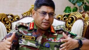 बांग्लादेश के सेना के प्रमुख जनरल वेकर उज ज़मान ने बिगड़ते कानून व्यवस्था की स्थिति राजनीतिक अस्थिरता पर चिंता व्यक्त की