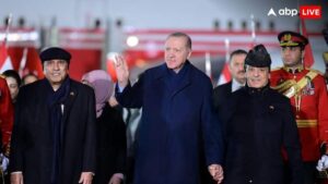 पाकिस्तान के कथा कश्मीर टिप्पणी के बारे में भारत में टर्की पर भारत के फ्यूम्स ने कहा कि यह अस्वीकार्य है। तु की k कश e कश kir प ray kayr जह जह जह जह जह