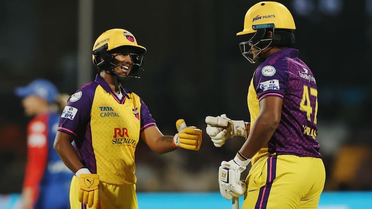 WPL 2025 CINELLE हेनरी 18-बॉल हाफ-सेंचुरी सिक्स रिकॉर्ड दिल्ली कैपिटल महिलाओं बनाम यूपी योद्धा महिलाओं