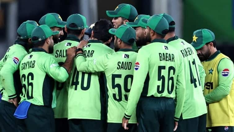 पाकिस्तान के हेड कोच की गई नौकरी? चैंपियंस ट्रॉफी के बाद पाक टीम में बड़ा बदलाव