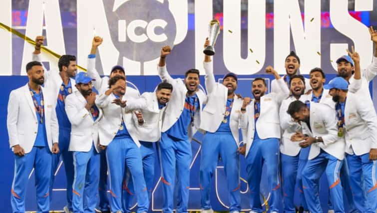 चैंपियन बनने के बाद टीम इंडिया को क्यों मिला सफेद कोट? जानें ‘व्हाइट ब्लेजर’ की कहानी