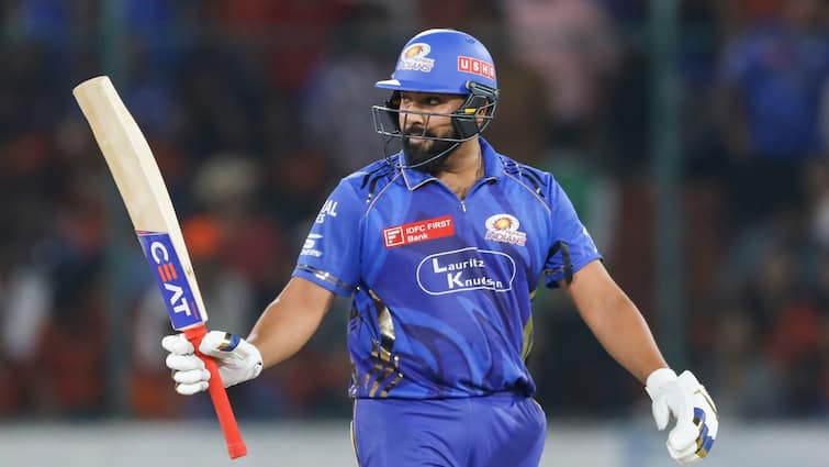 रोहित शर्मा ऐसा करने वाले बने दुनिया के पहले बल्लेबाज, तोड़ा इस दिग्गज का रिकॉर्ड