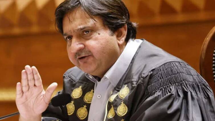 पाकिस्तान जमकर पिटा फिर भी नहीं आई अक्ल! अब लश्कर के आतंकियों संग दिखे विधानसभा स्पीकर