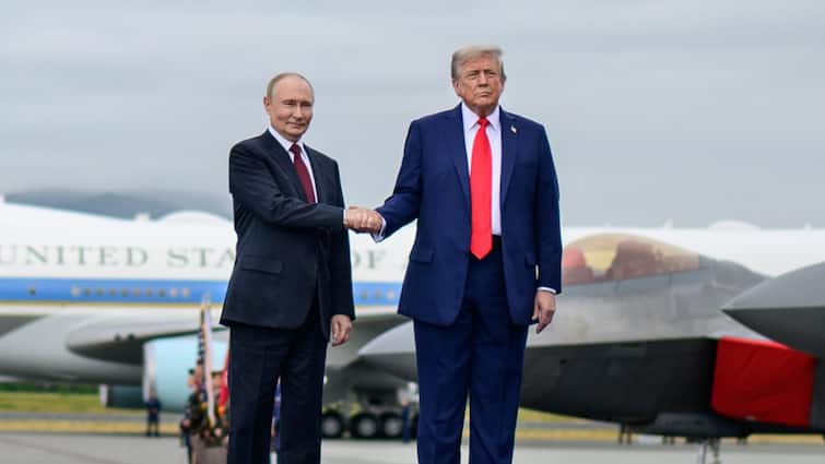 ‘सही फैसले के करीब पहुंचे’, ट्रंप संग बातचीत पर पुतिन बोले- यूक्रेन संकट की असली जड़…