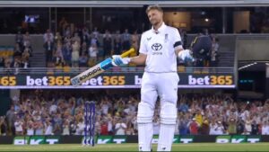 13 साल लगे, रूट ने अपने करियर में पहली बार किया ये कारनामा, दूसरे एशेज में शतक ठोक रचा इतिहास 13 साल लगे, रूट ने अपने करियर में पहली बार किया ये कारनामा, दूसरे एशेज में शतक ठोक रचा इतिहास