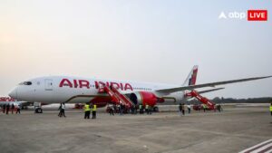 ‘बैग में मिला गांजा..’, अमेरिका के को-पायलट को एयर इंडिया ने वापस भारत भेज दिया