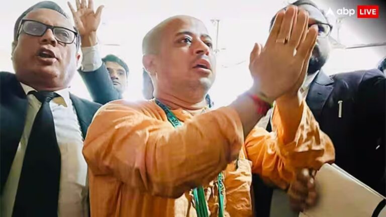 वकील की हत्या मामले में बांग्लादेश HC ने नहीं दी हिंदू संत चिन्मय कृष्ण दास को जमानत