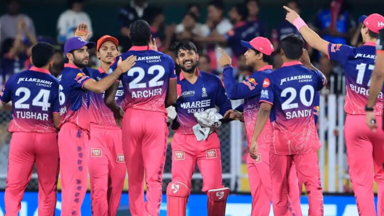 ‘तुरंत छोड़ दो राजस्थान रॉयल्स’, पूर्व क्रिकेटर के बयान से मची सनसनी; वैभव से जुड़ा है मामला ‘तुरंत छोड़ दो राजस्थान रॉयल्स’, पूर्व क्रिकेटर के बयान से मची सनसनी; वैभव से जुड़ा है मामला