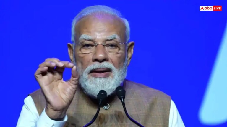 ‘पूरे फ्रांस में जितने घर हैं उतने तो हमने 12 साल में बनवा दिए’, पेरिस में पीएम मोदी का बड़ा बय ‘पूरे फ्रांस में जितने घर हैं उतने तो हमने 12 साल में बनवा दिए’, पेरिस में पीएम मोदी का बड़ा बय