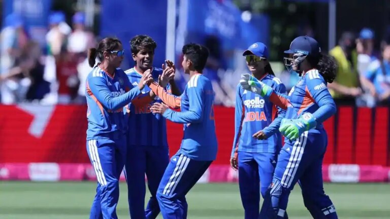 टी20 वर्ल्ड कप के बीच ICC रैंकिंग में बड़ा फेरबदल, इस भारतीय के नाम हुई बादशाहत; बन गई नंबर-1 टी20 वर्ल्ड कप के बीच ICC रैंकिंग में बड़ा फेरबदल, इस भारतीय के नाम हुई बादशाहत; बन गई नंबर-1