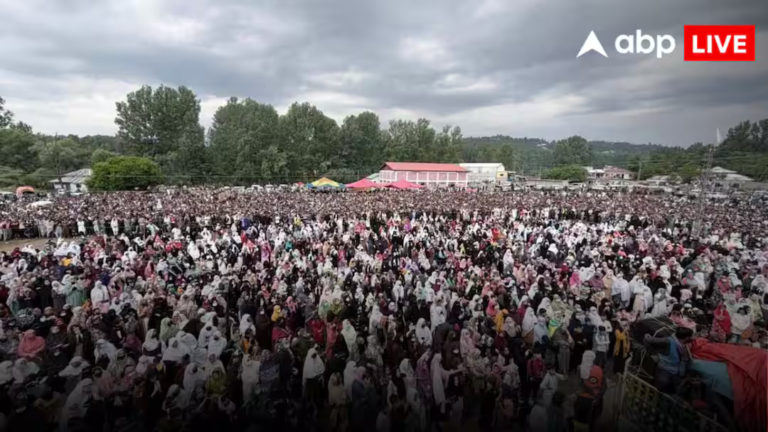 PoJK में बगावत तेज! 10वें दिन सड़कों पर उतरे 70 हजार प्रदर्शनकारी, पाक सेना के खिलाफ लगे जोरदार PoJK में बगावत तेज! 10वें दिन सड़कों पर उतरे 70 हजार प्रदर्शनकारी, पाक सेना के खिलाफ लगे जोरदार