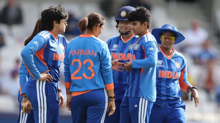 एक हार से मुश्किल हुई टीम इंडिया की सेमीफाइनल राह, जानिए अब क्या है समीकरण; कब है अगला मैच? एक हार से मुश्किल हुई टीम इंडिया की सेमीफाइनल राह, जानिए अब क्या है समीकरण; कब है अगला मैच?