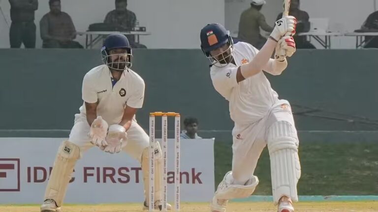घरेलू क्रिकेट के 4 दमदार खिलाड़ी, जिन्हें टीम इंडिया में नहीं मिल रहा मौका घरेलू क्रिकेट के 4 दमदार खिलाड़ी, जिन्हें टीम इंडिया में नहीं मिल रहा मौका