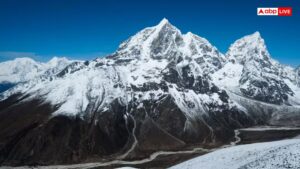 दोगुनी रफ्तार से पिघल रहे हैं हिंदू कुश के ग्लेशियर, ICIMOD की चेतावनी दोगुनी रफ्तार से पिघल रहे हैं हिंदू कुश के ग्लेशियर, ICIMOD की चेतावनी
