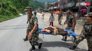 बाढ़ से सबसे मुश्किल वक्त में नेपाल, फिर क्या US-चीन की मदद लेने से किया इनकार? बाढ़ से सबसे मुश्किल वक्त में नेपाल, फिर क्या US-चीन की मदद लेने से किया इनकार?