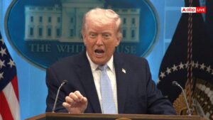 ईरान के खिलाफ US का नया मोर्चा, ट्रेड लाइफ लाइन पर चोट, अब कैसे मुकाबला? ईरान के खिलाफ US का नया मोर्चा, ट्रेड लाइफ लाइन पर चोट, अब कैसे मुकाबला?