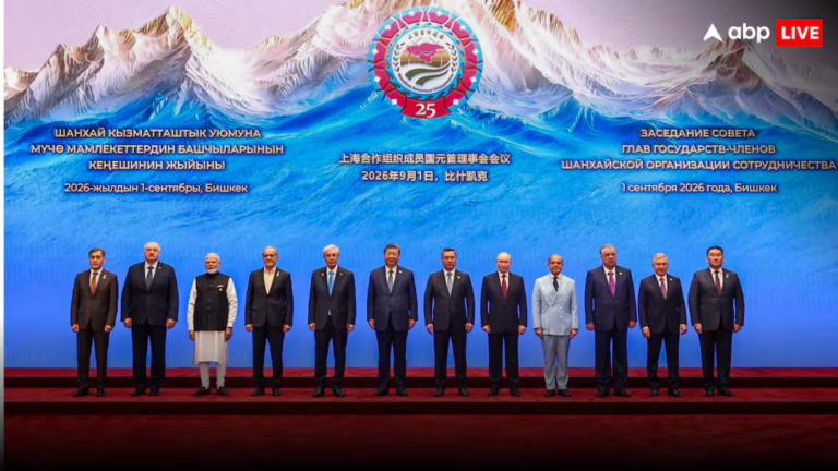 मुंह ताकता रहा PAK! जिनपिंग से हैंड शेक, शहबाज से दूरी! SCO में PM मोदी का बड़ा मूव