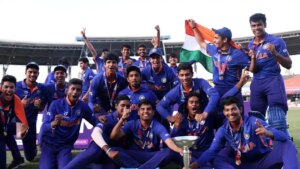 उम्र की धोखाधड़ी में 62 भारतीय खिलाड़ियों पर चला हंटर, मिली बड़ी सजा उम्र की धोखाधड़ी में 62 भारतीय खिलाड़ियों पर चला हंटर, मिली बड़ी सजा